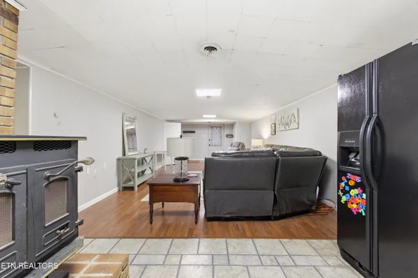 $450,000 | 402 Bluff Road, Kingston, TN 37763