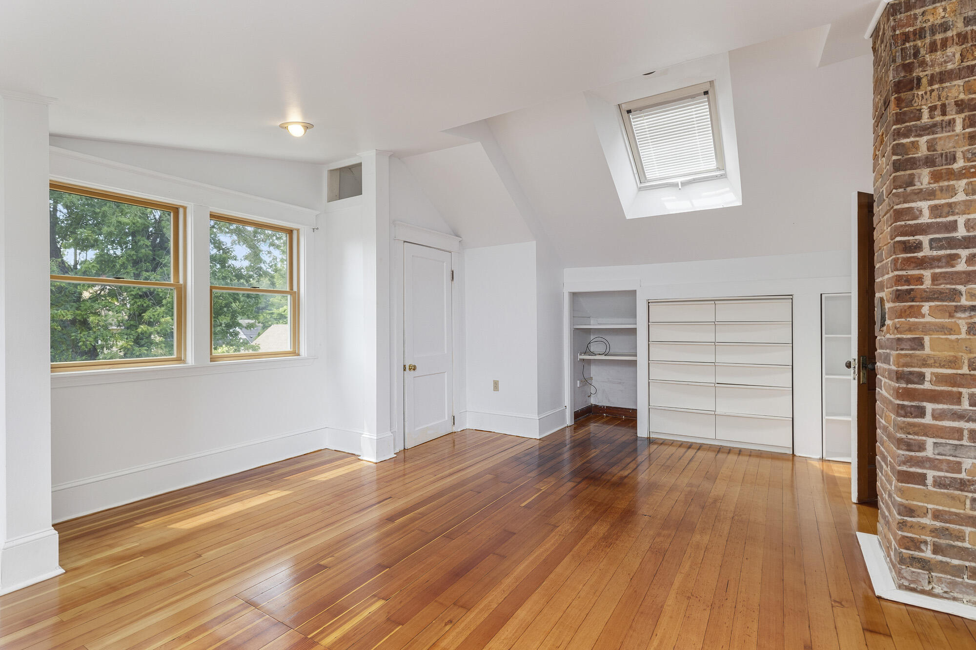 86 Gleckler Road Portland, ME 04103 - Photo 31 of 50 Bedroom 1