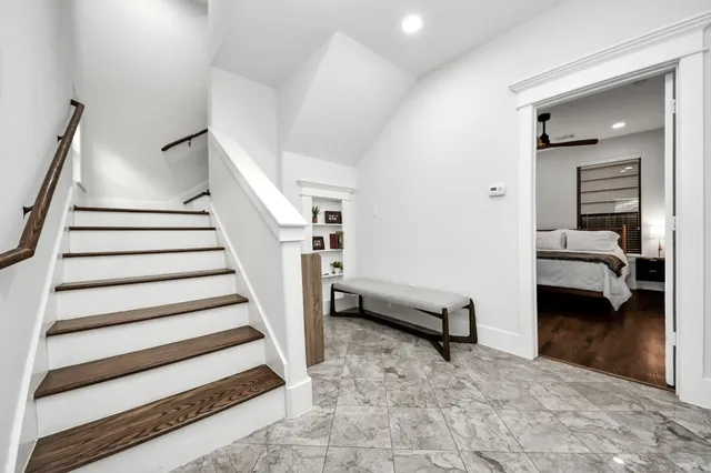 a view of entryway and hall