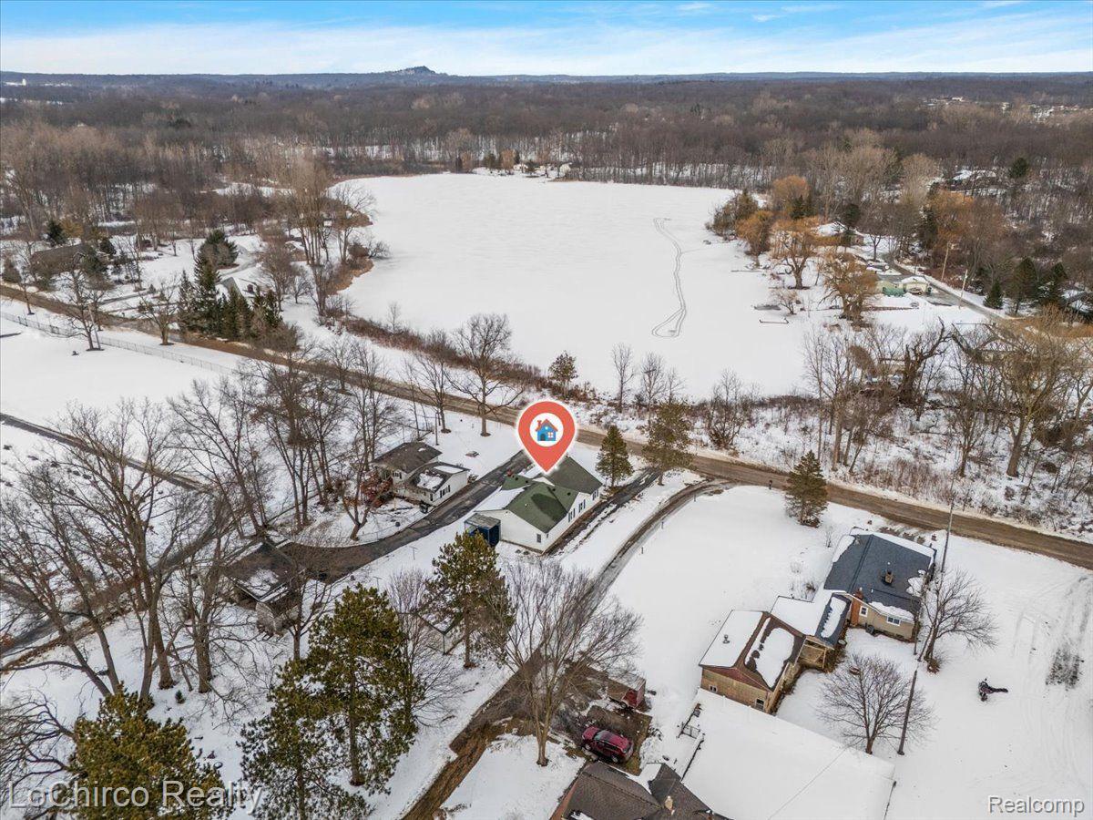 425 East Road Holly, MI 48442 - Photo 5 of 50 Gallery Image 5