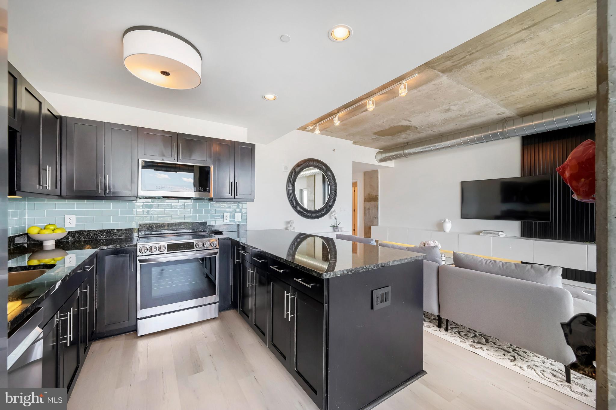 1200 Steuart Street, Unit 514 Baltimore, MD 21230 - Photo 13 of 44