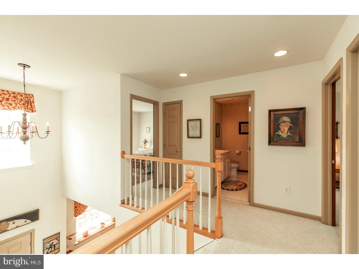 1165 Roberts Road Gilbertsville, PA 19525 - Photo 15 of 25 Hallway