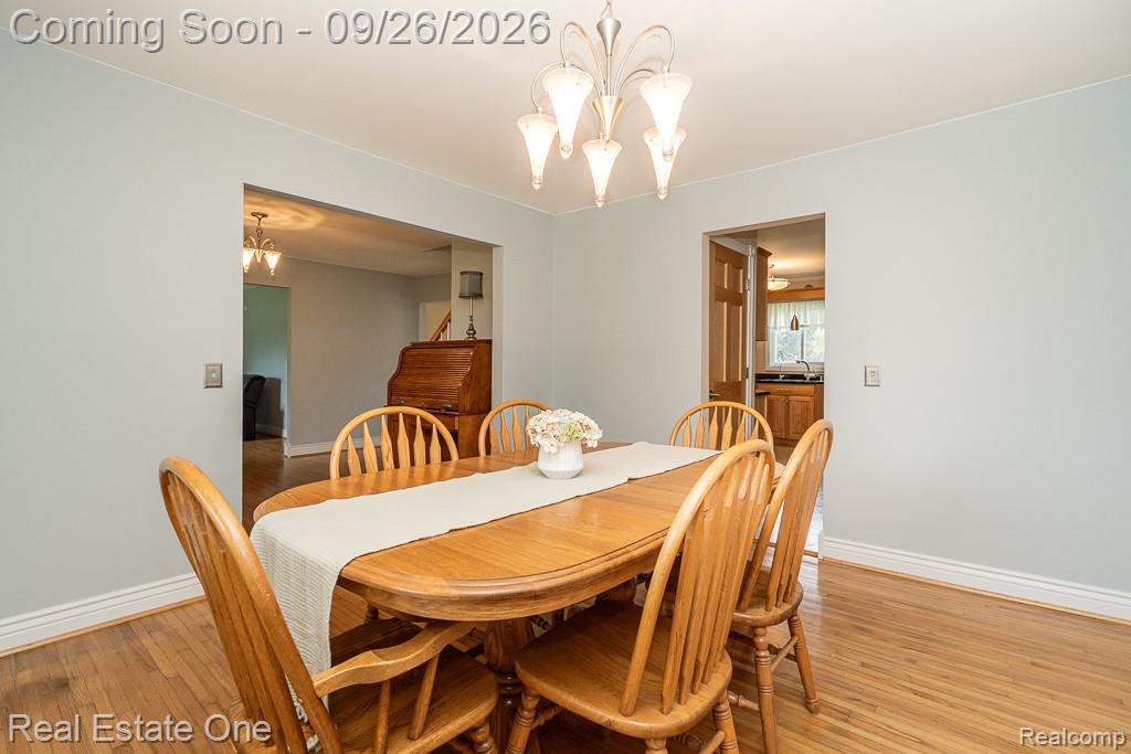 11095 Hogan Road Gaines, MI 48436 - Photo 15 of 47 Large dining room
