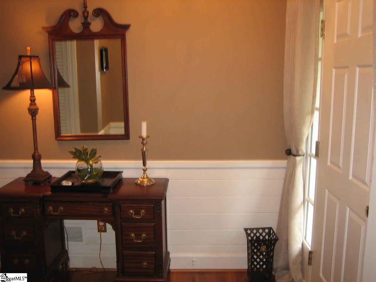 121 Lullwater Road Greenville, SC 29607 - Photo 19 of 36 Gallery Image 19
