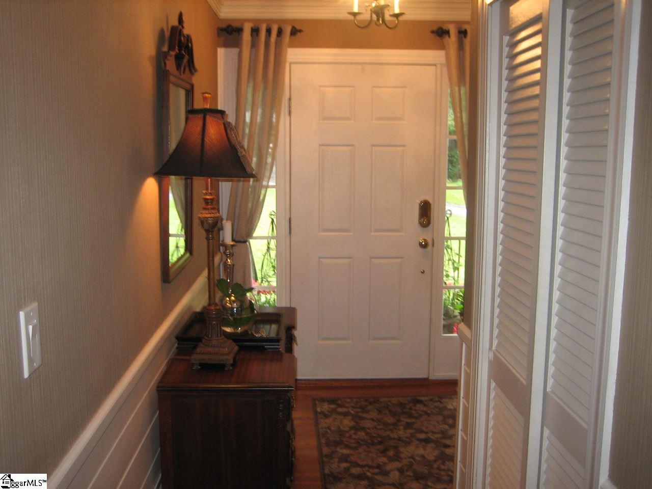 121 Lullwater Road Greenville, SC 29607 - Photo 21 of 36 Gallery Image 21