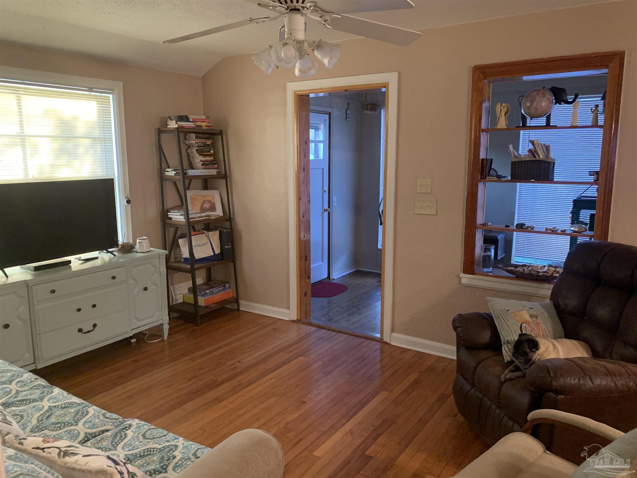 5228 Nimitz Road Milton, FL 32583 - Photo 7 of 23 Gallery Image 7