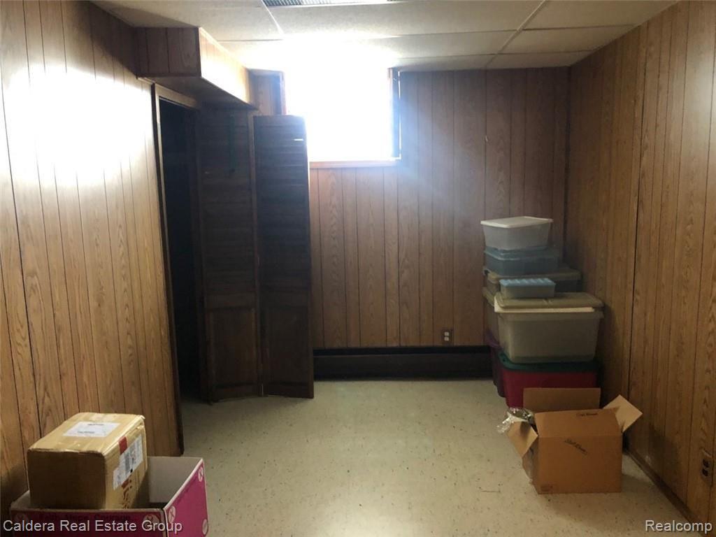 3695 Hazelton Avenue Rochester, MI 48307 - Photo 12 of 20 hazebasebed.jpg