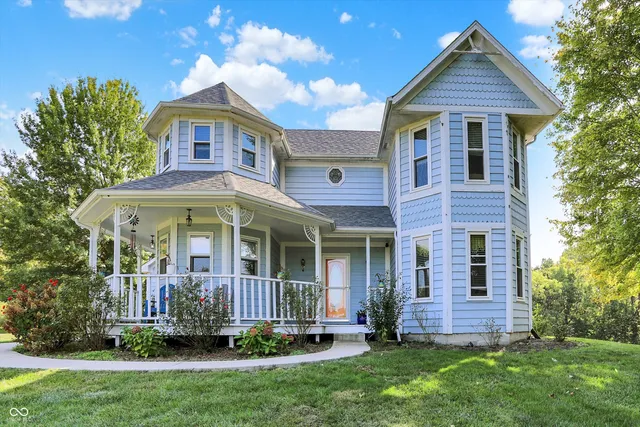 $430,000 | 2025 Deer Lake Drive, Martinsville, IN 46151