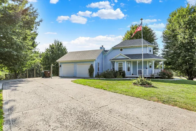 $430,000 | 2025 Deer Lake Drive, Martinsville, IN 46151