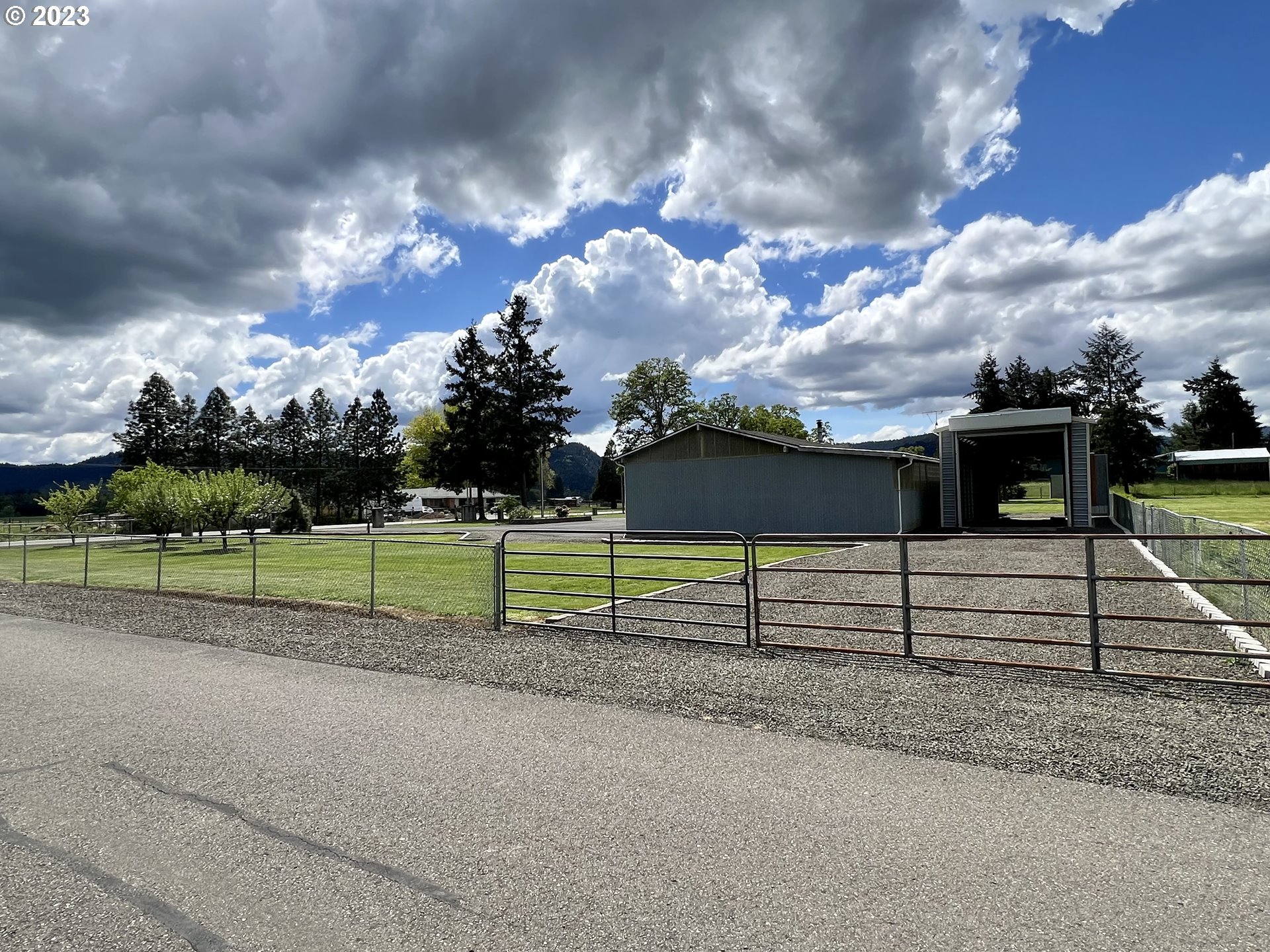 373 Dairy Loop Road Roseburg, OR 97471 - Photo 9 of 48 Gallery Image 9