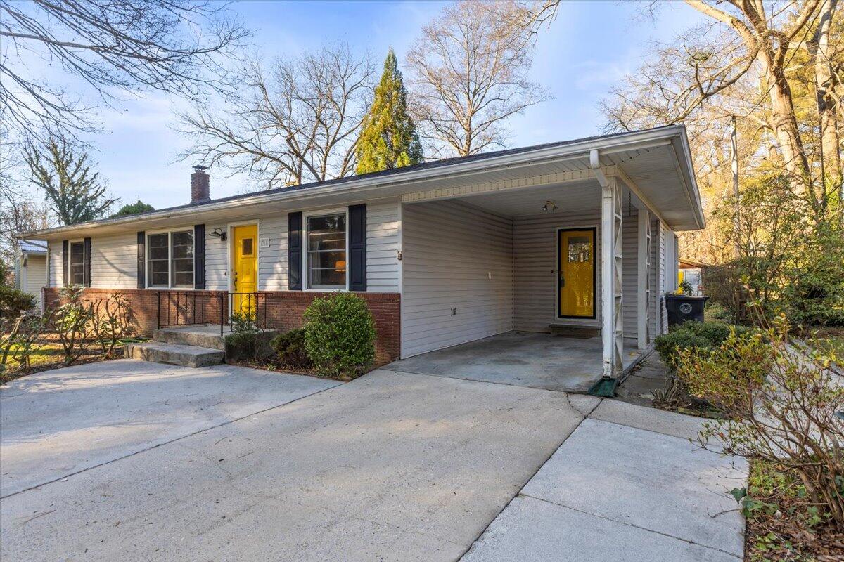 315 North Duke Street LaFayette, GA 30728 - Photo 2 of 30 02-IMG_7389