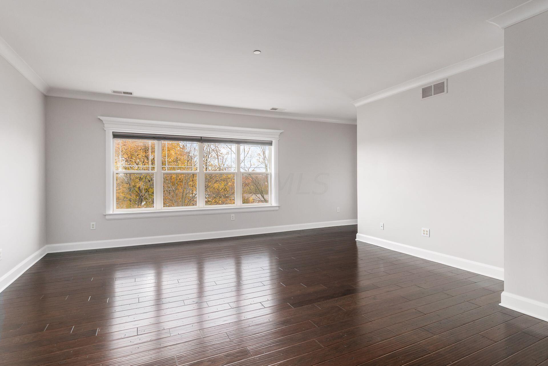 3175 Tremont Road, Unit 407 Columbus, OH 43221 - Photo 15 of 40 020_d2548a_e 3175 Tremont 030