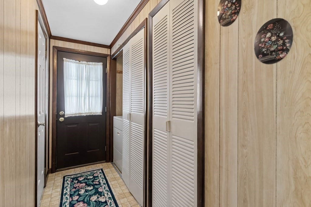 14 Castle Road Attleboro, MA 02703 - Photo 11 of 26 Gallery Image 11