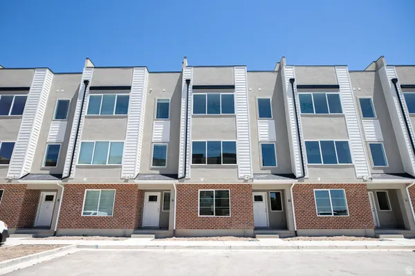 $545,000 | 1225 East 1600 S Street, Unit 8, Provo, UT 84606