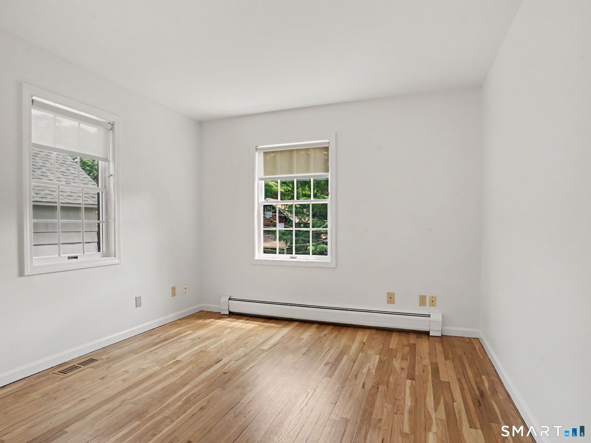 26 Abbott Avenue Ridgefield, CT 06877 - Photo 20 of 40 Located on the main floor with view of front yard