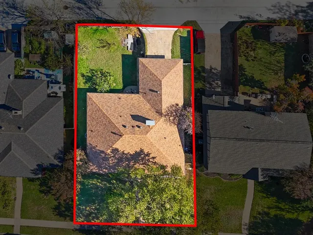 an aerial view of multiple house