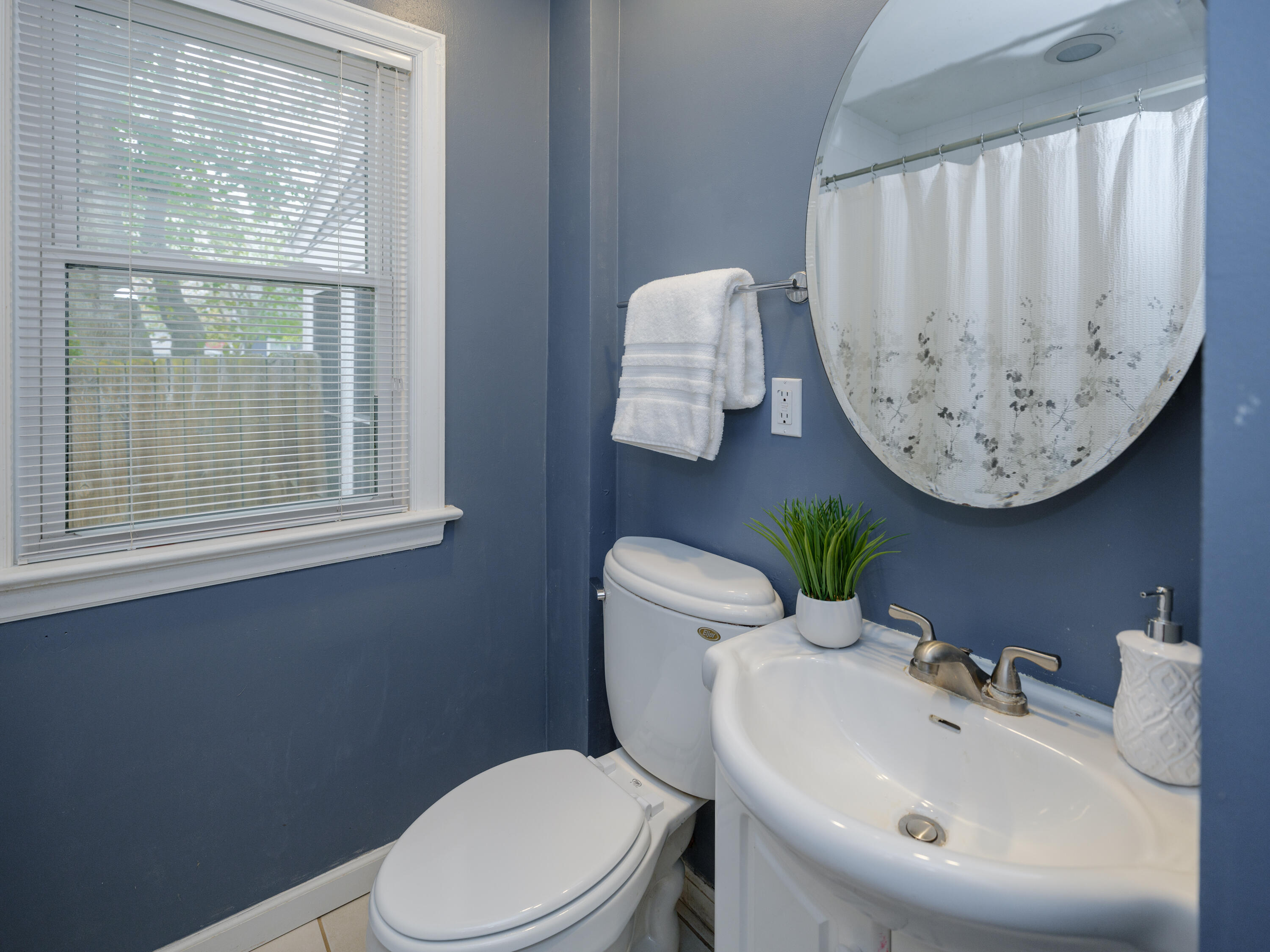 1921 Banbury Road Kalamazoo, MI 49001 - Photo 14 of 24 1921 Banbury Rd-114