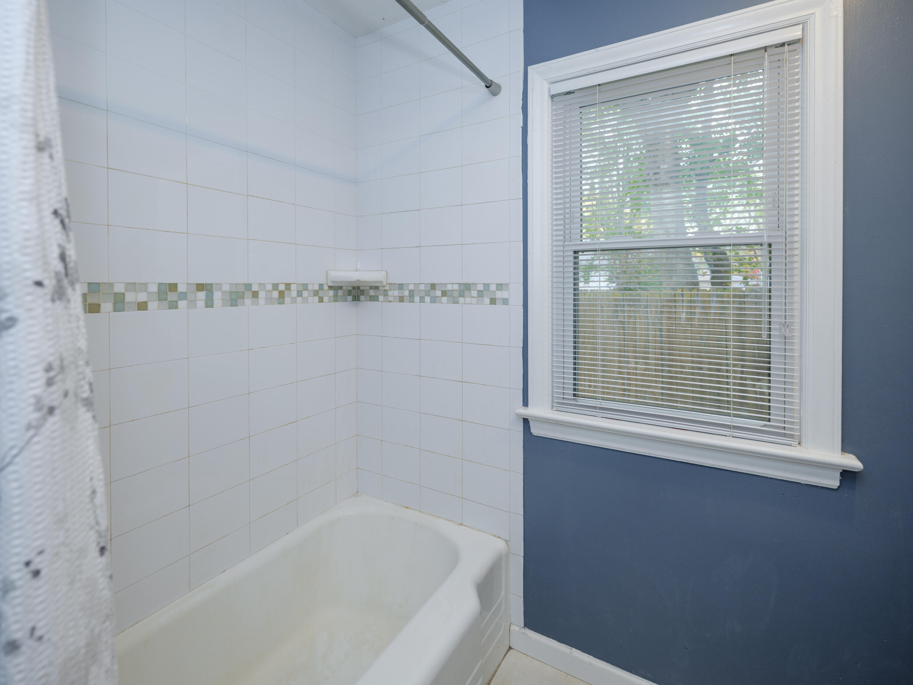 1921 Banbury Road Kalamazoo, MI 49001 - Photo 15 of 24 1921 Banbury Rd-115