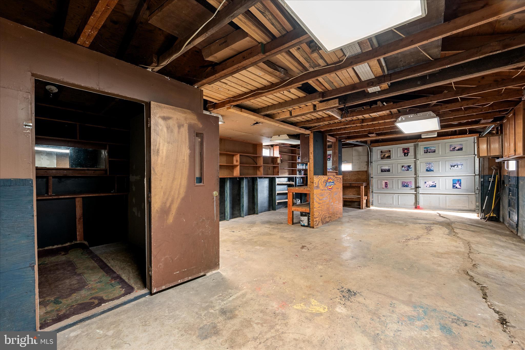 53 Anvil Road Kearneysville, WV 25430 - Photo 30 of 44 a view of empty room with wooden ceiling