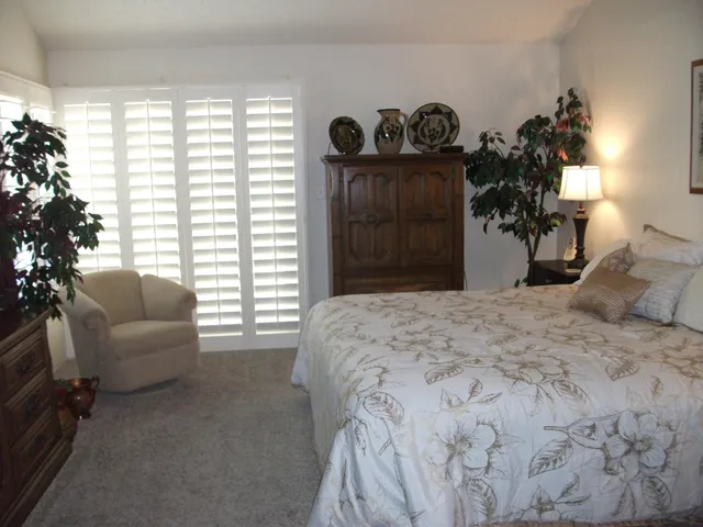 $2,800 | 49225 Eisenhower Drive, Indio, CA 92201