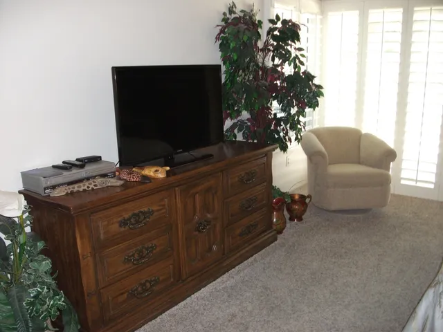 $2,800 | 49225 Eisenhower Drive, Indio, CA 92201