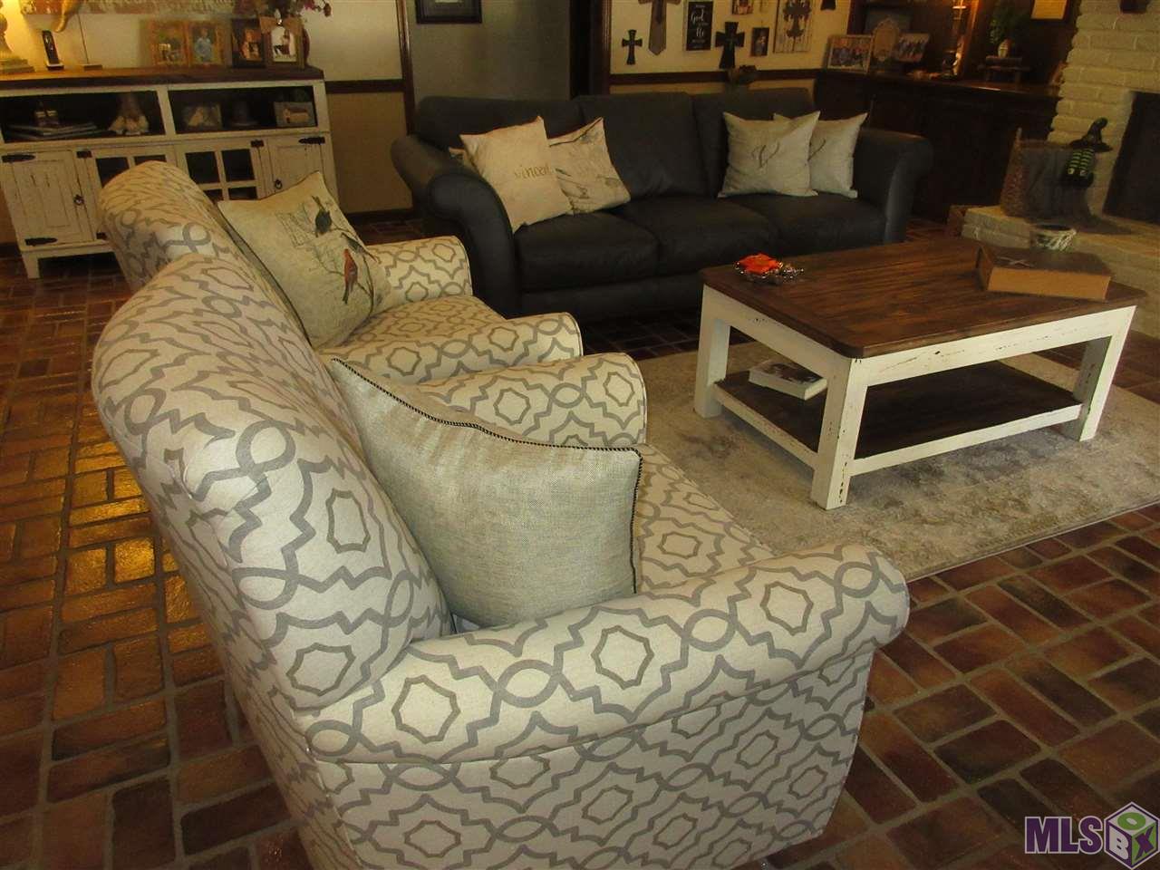 13621 Shortridge Avenue Baton Rouge, LA 70817 - Photo 4 of 27 Gallery Image 4