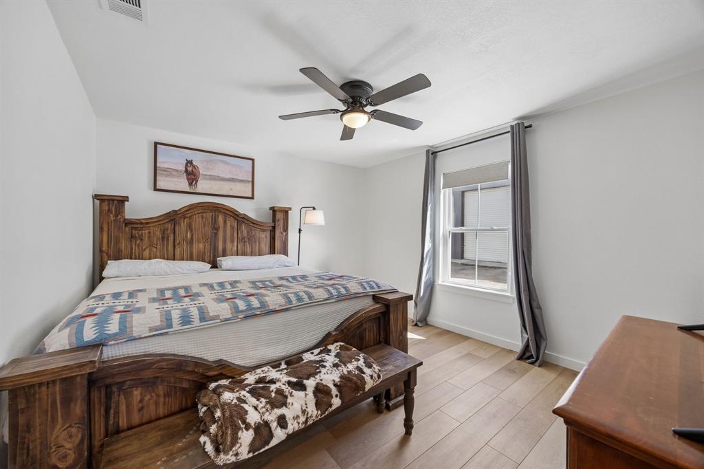 9400 Dickson Road Fort Worth, TX 76179 - Photo 27 of 40 Gallery Image 27