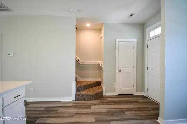 $267,500 | 427 Sunfish Lane, Sneads Ferry, NC 28460