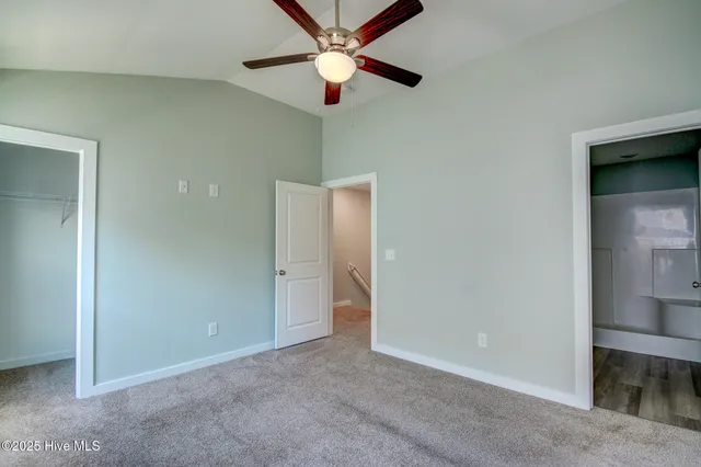 $267,500 | 427 Sunfish Lane, Sneads Ferry, NC 28460