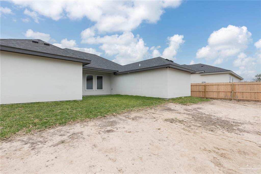 2405 Northgate Lane McAllen, TX 78504 - Photo 16 of 18 a view of backyard of house
