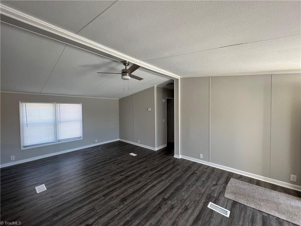 194 King Road Seagrove, NC 27341 - Photo 2 of 18