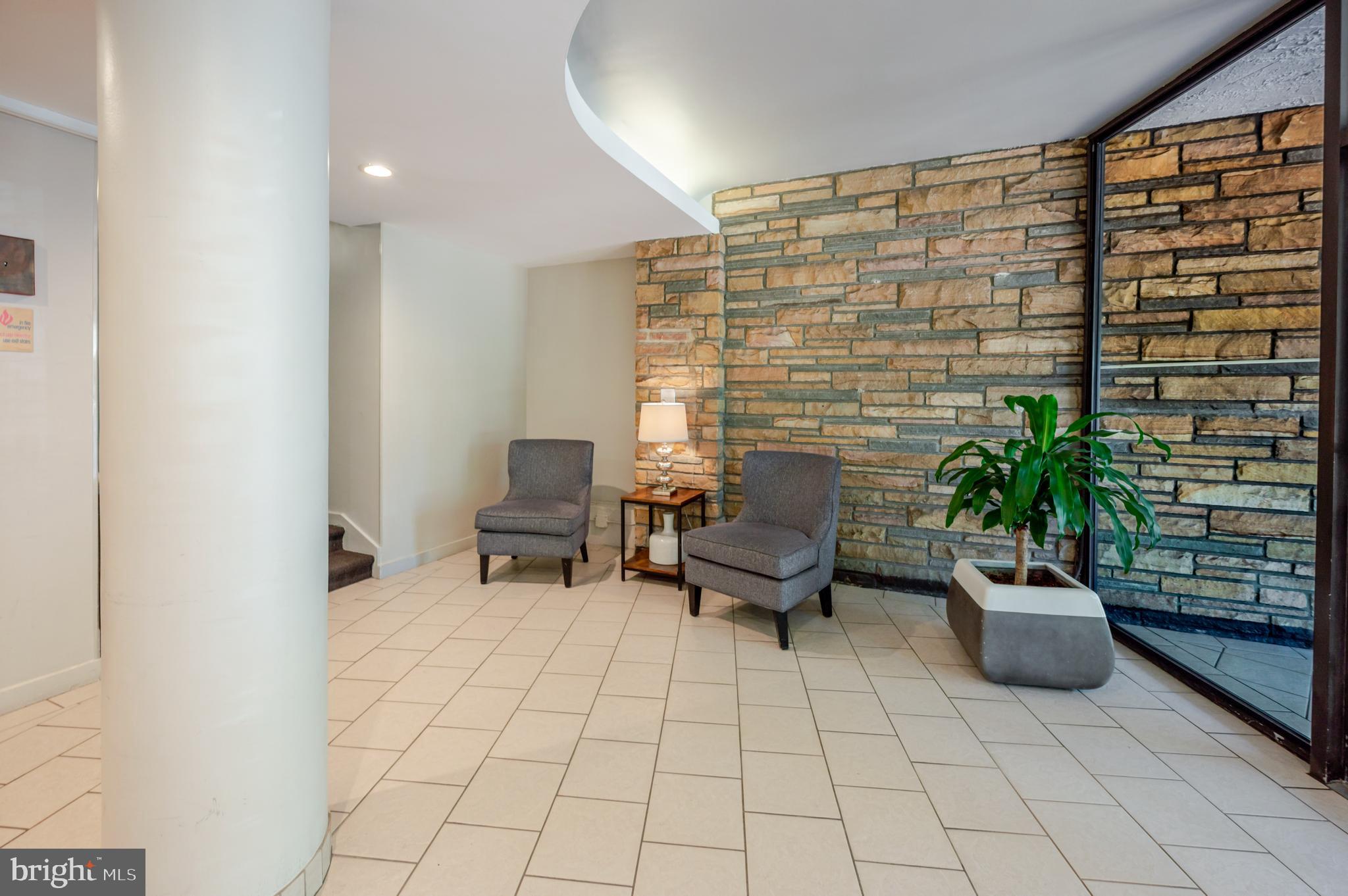 3901 Tunlaw Road Northwest, Unit 705 Washington, DC 20007 - Photo 12 of 23