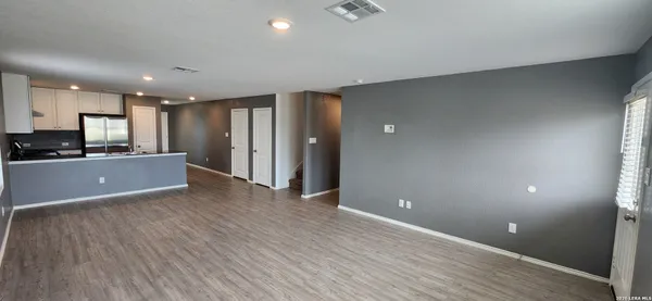 $2,195 | 6013 Companion Loop, Bulverde, TX 78163