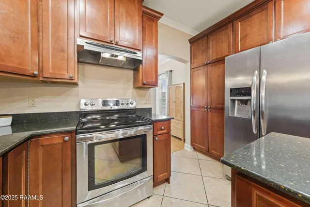 $435,000 | 302 Riverside Drive, Berwick, LA 70342