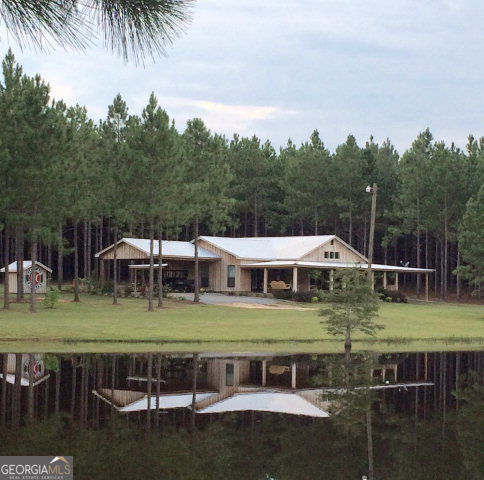 2000 Bell Telephone Road Hazlehurst, GA 31539 - Photo 1 of 1 Main View