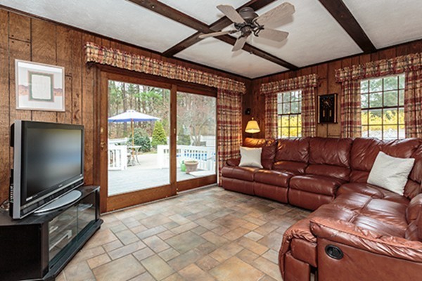 8 Butternut Road Westford, MA 01886 - Photo 6 of 29 Gallery Image 6