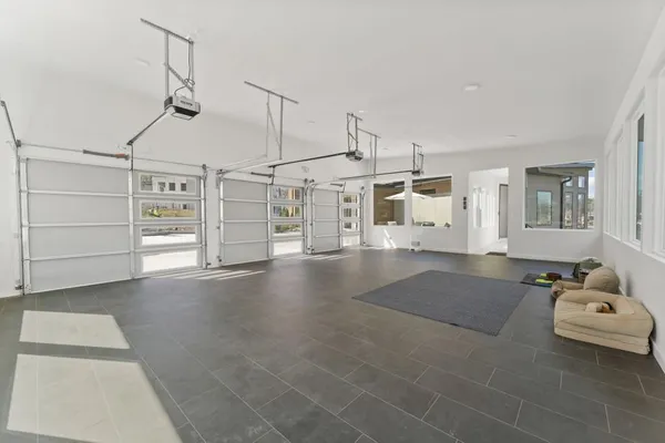$2,599,900 | 2746 Emerald Drive, Jonesboro, GA 30236