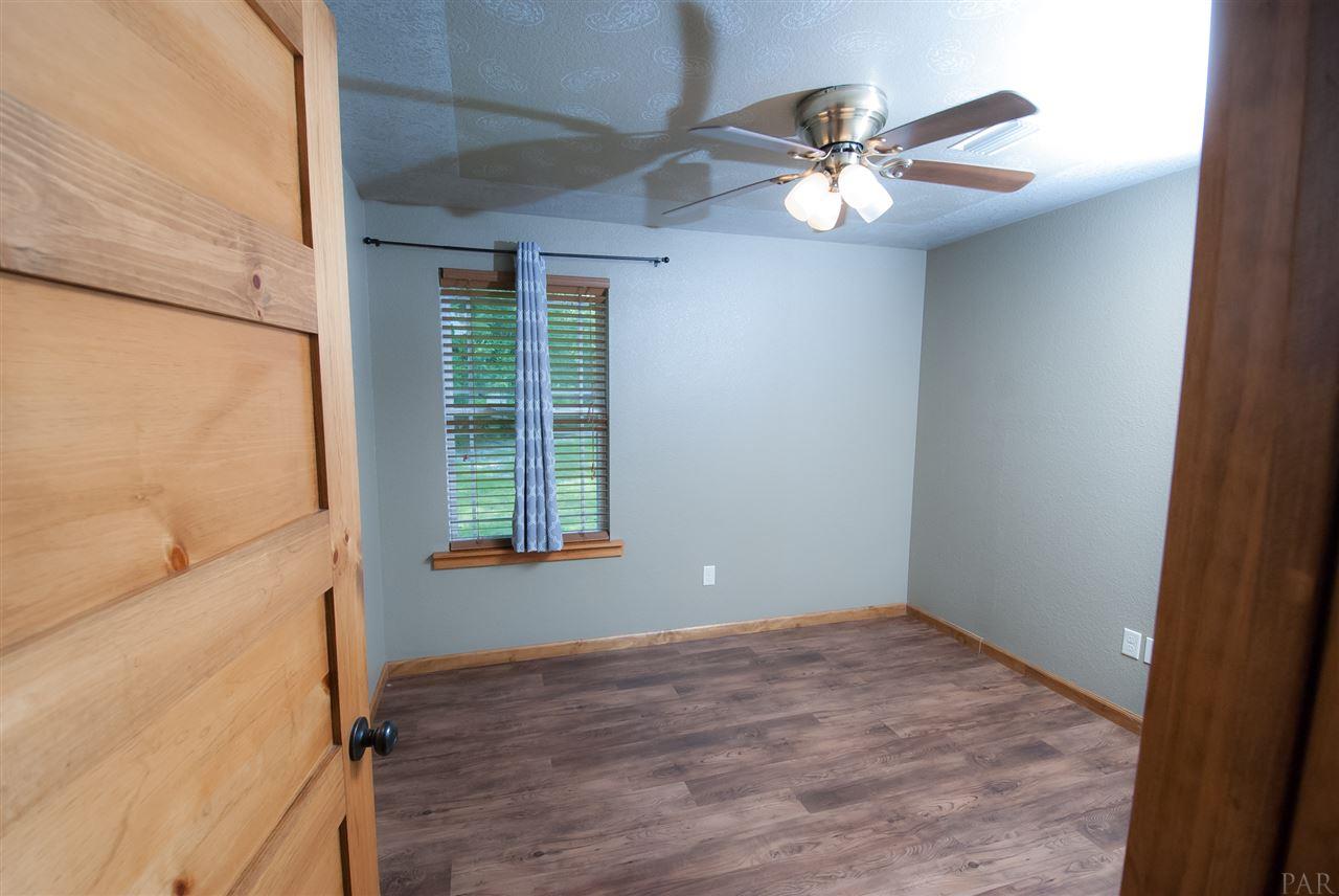 2507 Gordon Land Road Milton, FL 32570 - Photo 27 of 48 Gallery Image 27