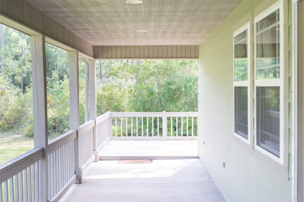 2507 Gordon Land Road Milton, FL 32570 - Photo 9 of 48 Gallery Image 9