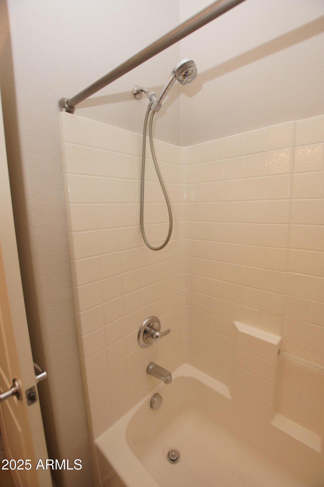 2150 West Alameda Road, Unit 1037 Phoenix, AZ 85085 - Photo 12 of 26 Bathroom