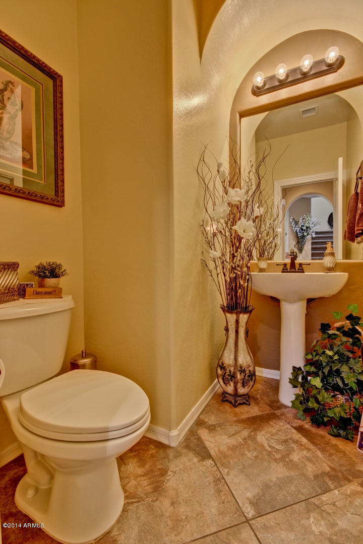 2407 West Corral Road Phoenix, AZ 85041 - Photo 13 of 22 Half Bathroom