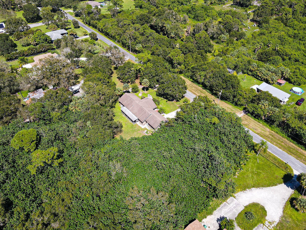 1401 Bennett Road Fort Pierce, FL 34947 - Photo 10 of 11 X(11of12)