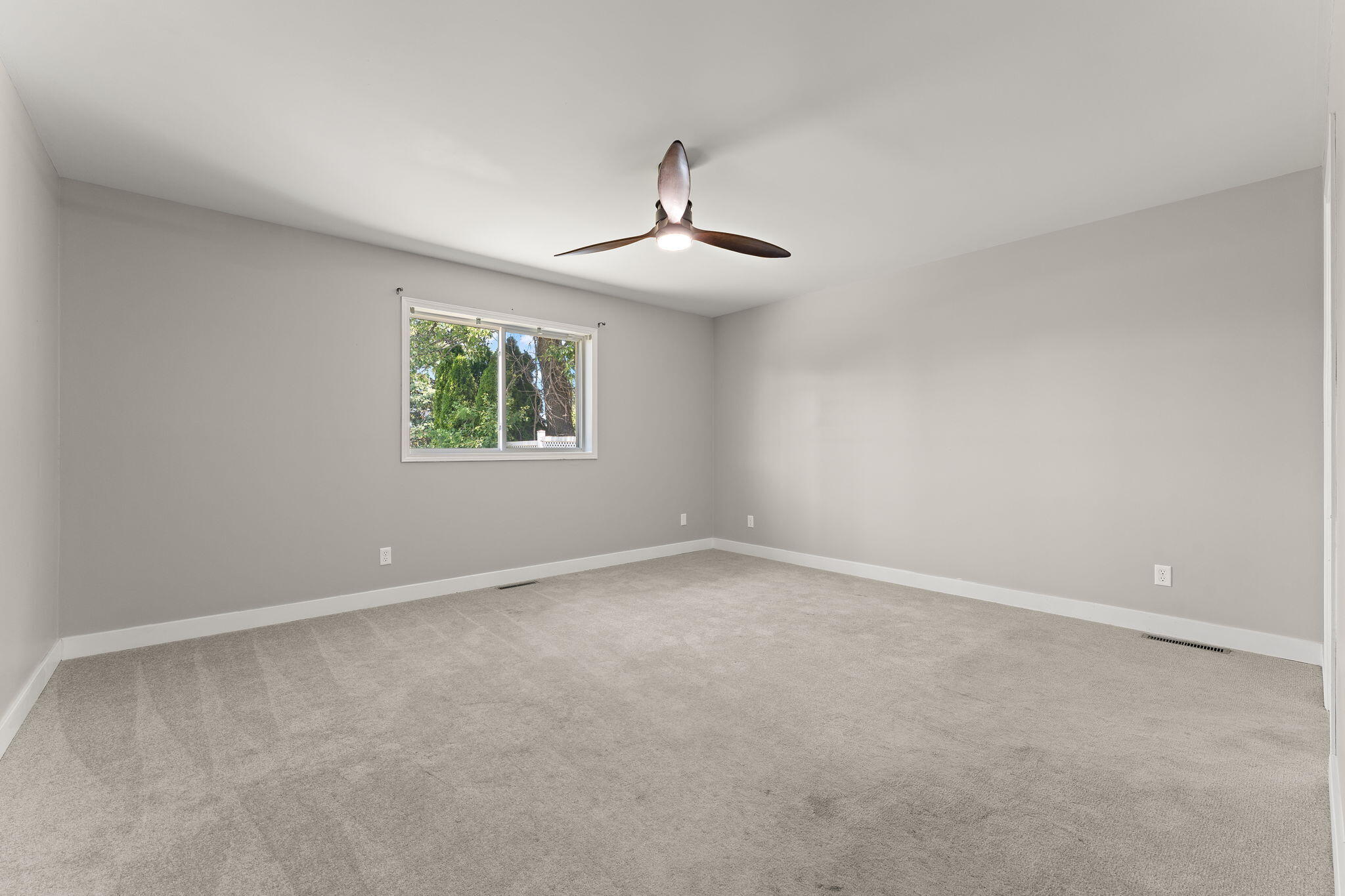 5012 92nd Avenue Crown Point, IN 46307 - Photo 11 of 23 2048x1365