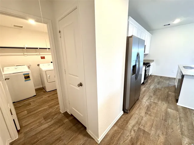 $2,000 | 30407 Carter Cove, Fulshear, TX 77423