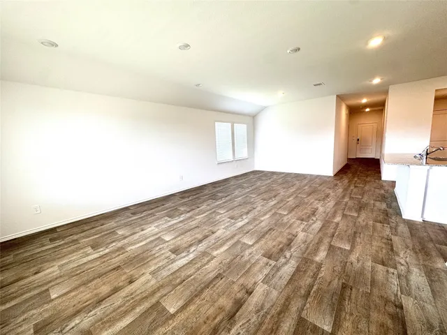 $2,000 | 30407 Carter Cove, Fulshear, TX 77423