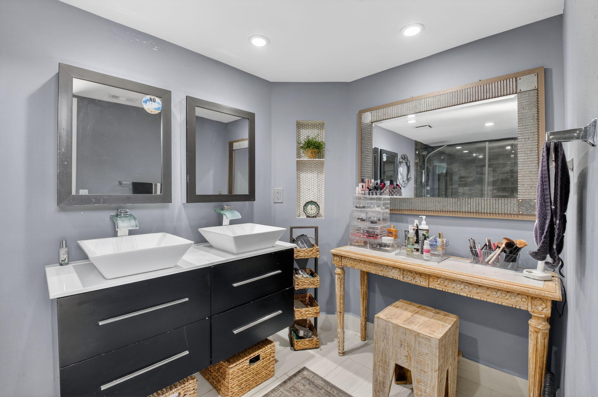 9842 Boca Gardens Trail, Unit C Boca Raton, FL 33496 - Photo 21 of 36 Main Bathroom