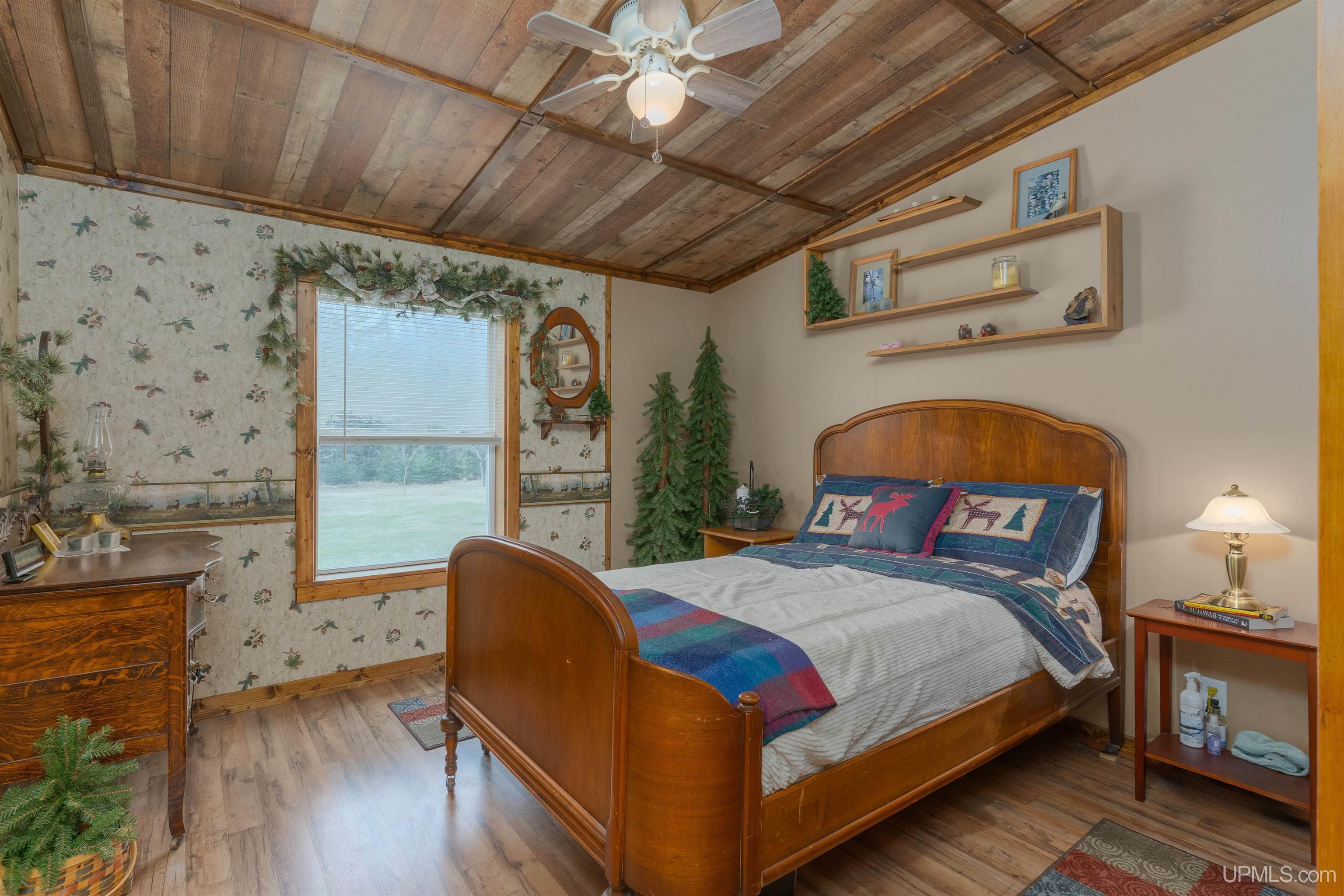 172 Soderena Road Crystal Falls, MI 49920 - Photo 13 of 42