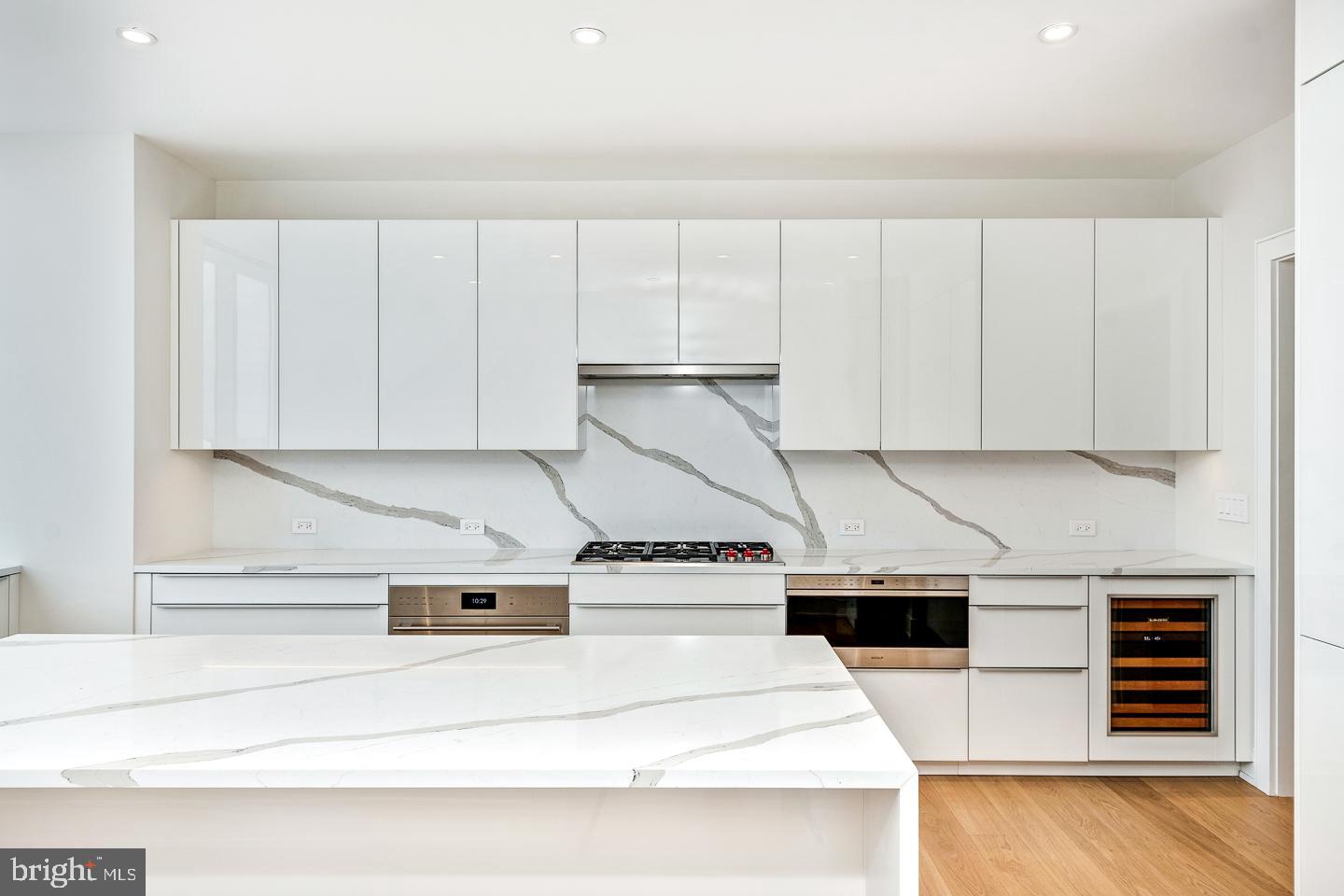 301 South Broad Street, Unit 4001 Philadelphia, PA 19107 - Photo 19 of 84