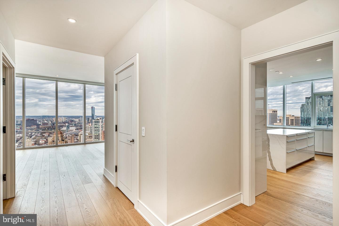 301 South Broad Street, Unit 4001 Philadelphia, PA 19107 - Photo 48 of 84