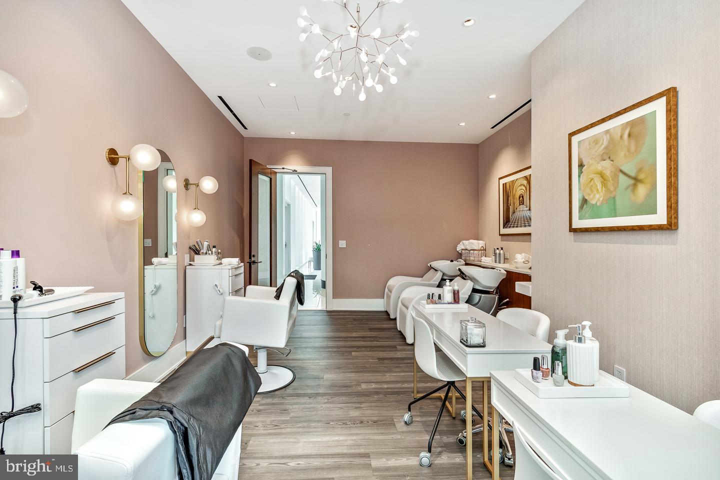 301 South Broad Street, Unit 4001 Philadelphia, PA 19107 - Photo 54 of 84